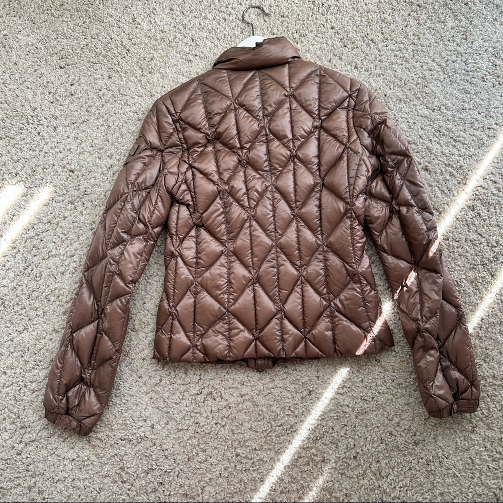 Add lightweight down jacket - Picture 4 of 4